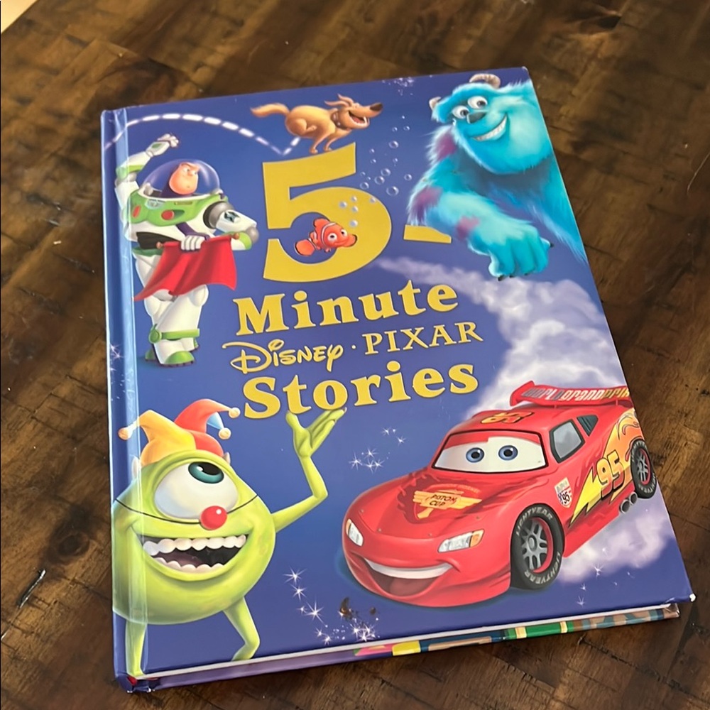Disney Pixar 5-Minute Stories Book - Blue and Red